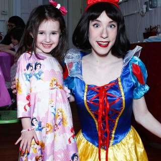 Haylie4thBdaySnowWhite